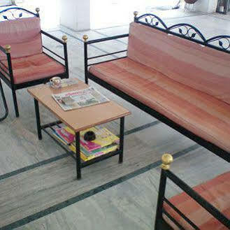 Hotel Status Nagpur Esterno foto